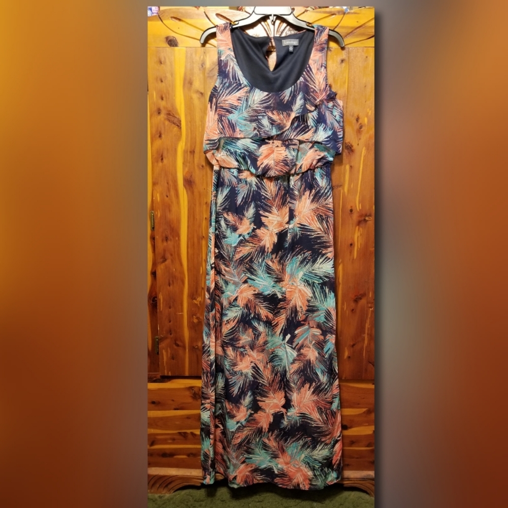 Maxi Dress by Luxology